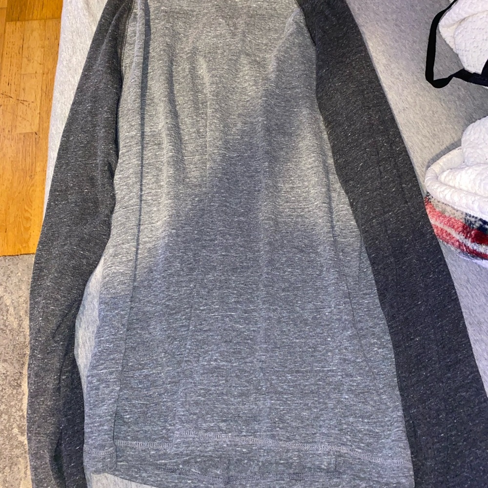 Old Navy Vintage Baseball Crew style long sleeve